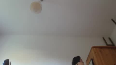 Snapshot of lisaskybaby chatting on April 18, 7:01 am Lisaskybaby online show from April 18, 7:01 am