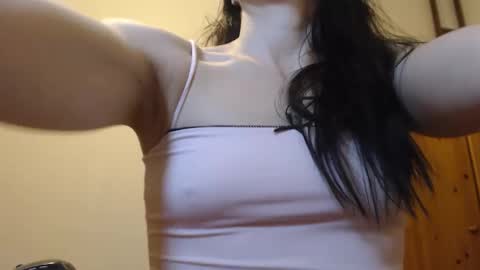 Snapshot of lisaskybaby chatting on April 26, 6:49 pm Lisaskybaby online show from April 26, 6:49 pm