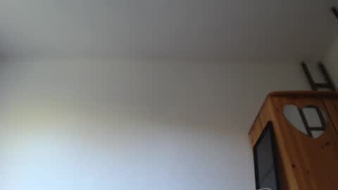 Snapshot of lisaskybaby chatting on April 29, 6:50 am Lisaskybaby online show from April 29, 6:50 am