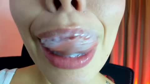 Lisbet online show from July 9, 3:27 pm
