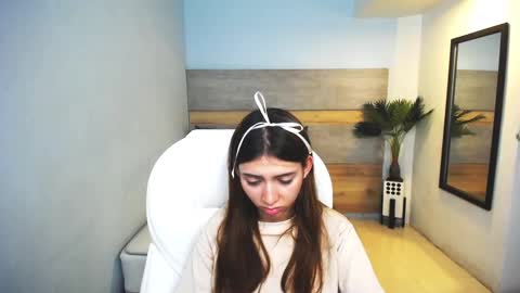 Liseth Fox online show from December 9, 11:24 pm