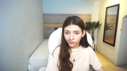 Liseth Fox online show from December 12, 7:04 pm