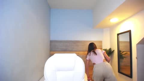 Liseth Fox online show from December 21, 6:44 pm