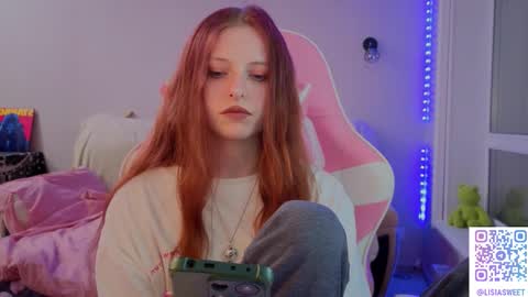 Snapshot of lisiasweet chatting on February 17, 2:24 pm Lika online show from February 17, 2:24 pm