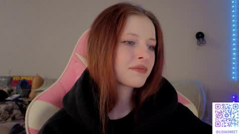 Snapshot of lisiasweet chatting on March 19, 2:54 pm Lika online show from March 19, 2:54 pm