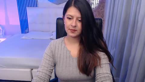 Andrea online show from April 14, 4:07 am