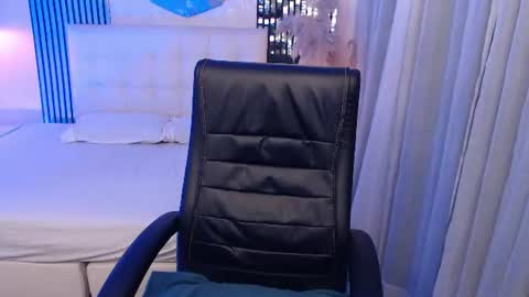 Snapshot of liss_black chatting on July 8, 4:28 am Andrea online show from July 8, 4:28 am