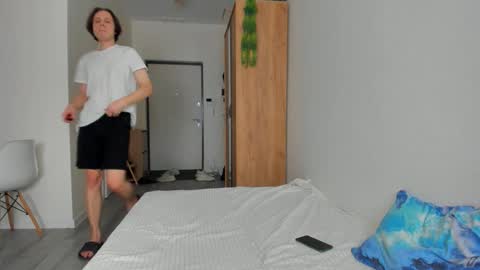 Snapshot of lissa_alfie chatting on December 22, 7:31 pm Alfie online show from December 22, 7:31 pm