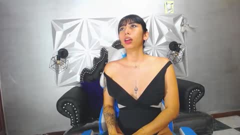 Snapshot of lissa_girlxxx chatting on October 24, 1:13 am Lissa OF Lisa online show from October 24, 1:13 am