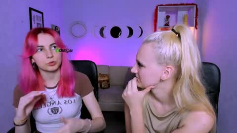 Snapshot of lissa_veils chatting on March 31, 2:17 pm lissa online show from March 31, 2:17 pm