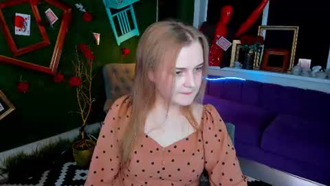 Lissa Telor online show from July 10, 9:01 am