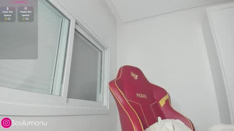 Lis     online show from September 19, 12:02 am