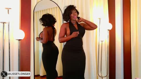 Snapshot of lissetlong69 chatting on May 18, 11:32 pm Lisseth Long online show from May 18, 11:32 pm