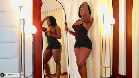 Snapshot of lissetlong69 chatting on May 21, 1:34 am Lisseth Long online show from May 21, 1:34 am