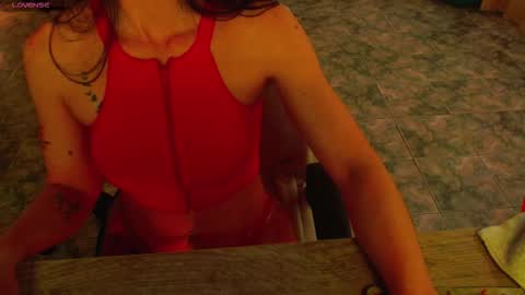 Liss online show from November 20, 3:23 pm