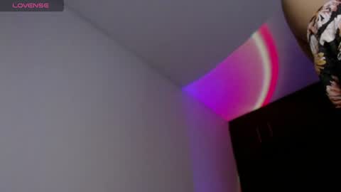 Snapshot of lissy_linda chatting on July 6, 5:15 am Liseth online show from July 6, 5:15 am
