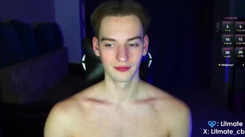 Snapshot of litmate chatting on February 14, 2:52 am ask me online show from February 14, 2:52 am