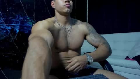 Snapshot of litoxxx_cass chatting on September 9, 9:42 am litoxxx_cass online show from September 9, 9:42 am