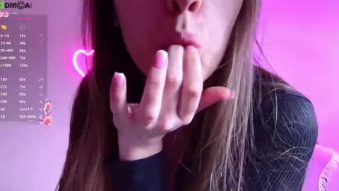 Tina online show from April 15, 2:02 pm