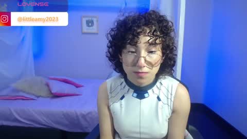 Snapshot of little__amy_ chatting on December 29, 1:56 am AMY online show from December 29, 1:56 am