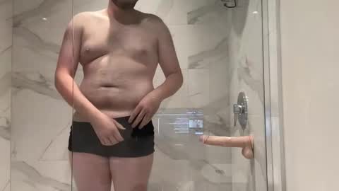 Snapshot of little_boi2much chatting on September 14, 5:34 pm little_boi2much online show from September 14, 5:34 pm