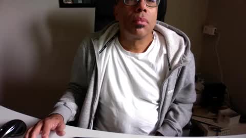 Snapshot of little_buddha chatting on March 18, 9:12 am Pure Black Power online show from March 18, 9:12 am