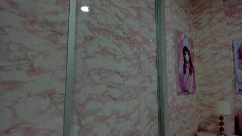Snapshot of little_doll_4u chatting on May 6, 10:09 am ANNI online show from May 6, 10:09 am