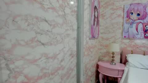 Snapshot of little_doll_4u chatting on May 7, 10:09 am ANNI online show from May 7, 10:09 am