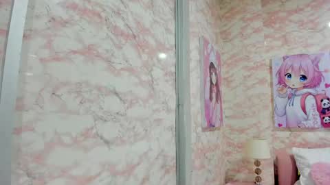 Snapshot of little_doll_4u chatting on May 22, 10:10 am ANNI online show from May 22, 10:10 am