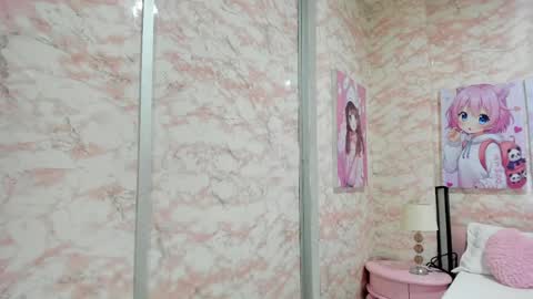 Snapshot of little_doll_4u chatting on May 30, 10:12 am ANNI online show from May 30, 10:12 am