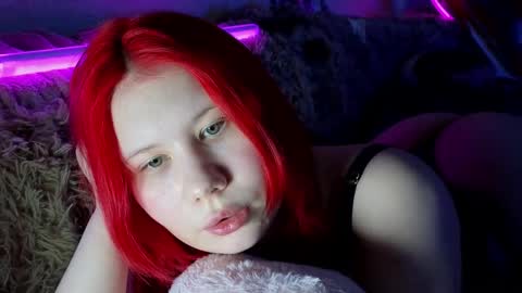 Snapshot of little_kitsune chatting on March 8, 4:45 am Rachel online show from March 8, 4:45 am