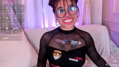 Snapshot of little_natty_ chatting on April 30, 6:36 pm Natty online show from April 30, 6:36 pm