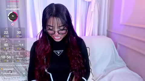 Snapshot of little_natty_ chatting on May 8, 6:35 pm Natty online show from May 8, 6:35 pm