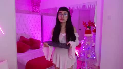 Paulette online show from December 16, 4:17 am