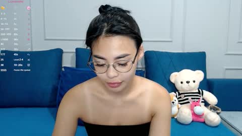 Snapshot of little_v1rgin_angel chatting on September 29, 4:45 pm Kwan online show from September 29, 4:45 pm