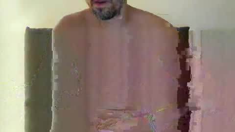 Snapshot of littlebigrabbit chatting on October 19, 9:37 pm LittleBigRabbit online show from October 19, 9:37 pm