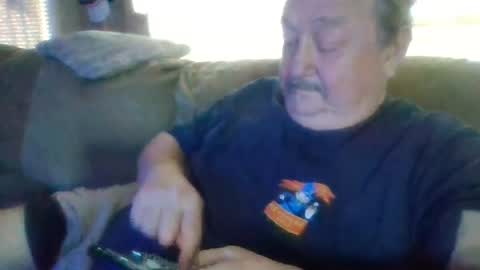 Snapshot of littled83057 chatting on July 18, 11:19 pm Littled83057 online show from July 18, 11:19 pm