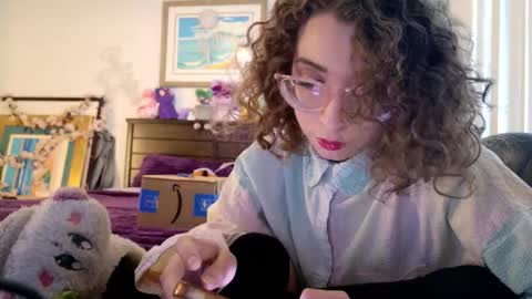 littledeathtrap online show from February 24, 7:23 pm