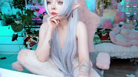 Snapshot of littleflufflepuff chatting on January 4, 5:37 pm Riza Riri Puff  online show from January 4, 5:37 pm