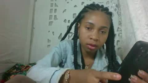 Snapshot of littlehotpanda chatting on October 9, 3:10 pm edra online show from October 9, 3:10 pm