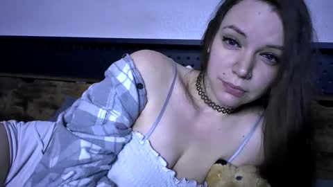 Snapshot of littlejessielov chatting on March 6, 7:05 am Jessie online show from March 6, 7:05 am