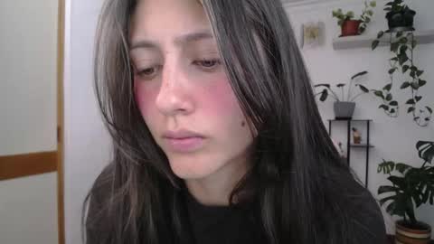 Snapshot of littlelaksmi chatting on May 25, 10:27 pm Laksmi online show from May 25, 10:27 pm