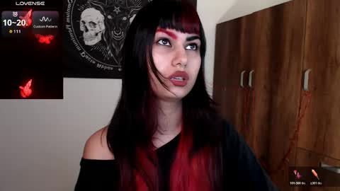 Snapshot of littleluciferrr chatting on May 23, 11:42 pm Lucifer online show from May 23, 11:42 pm