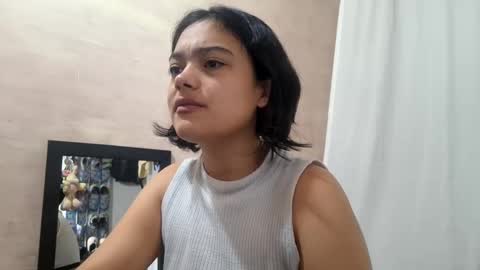 Snapshot of littlemelii chatting on September 12, 4:51 pm Melia online show from September 12, 4:51 pm