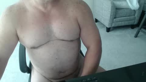 Snapshot of littleone1111765968 chatting on January 1, 6:27 pm littleone1111765968 online show from January 1, 6:27 pm