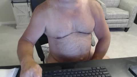 littleone1111765968 online show from June 1, 12:45 am