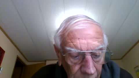 Littleone 6 online show from November 6, 7:37 pm