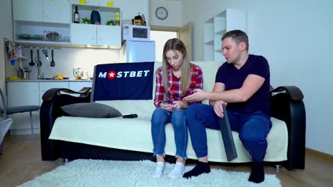 Little Tifany online show from December 24, 9:17 am