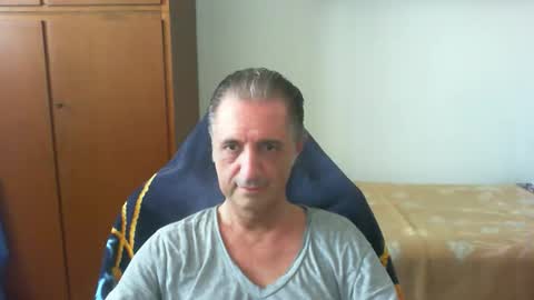 liuk53 online show from May 23, 12:20 pm