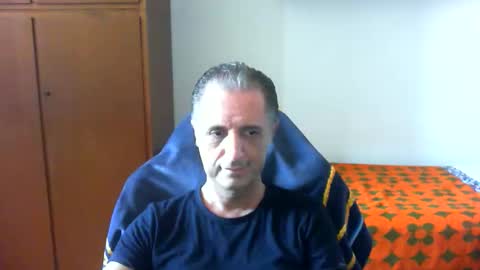liuk53 online show from May 25, 1:17 pm
